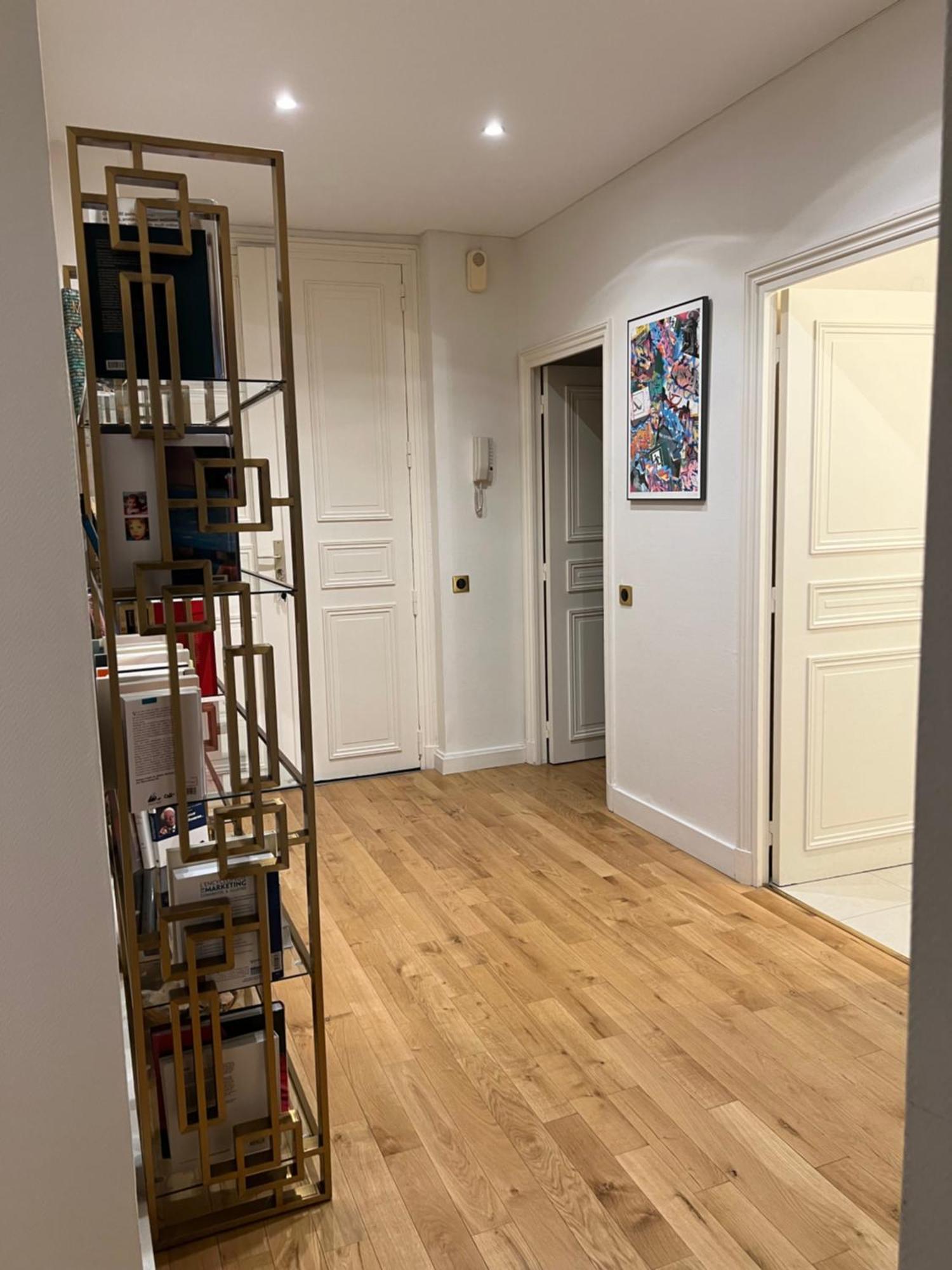 Champs-elysees - 6 Personnes - De Gamme Appartement Parijs